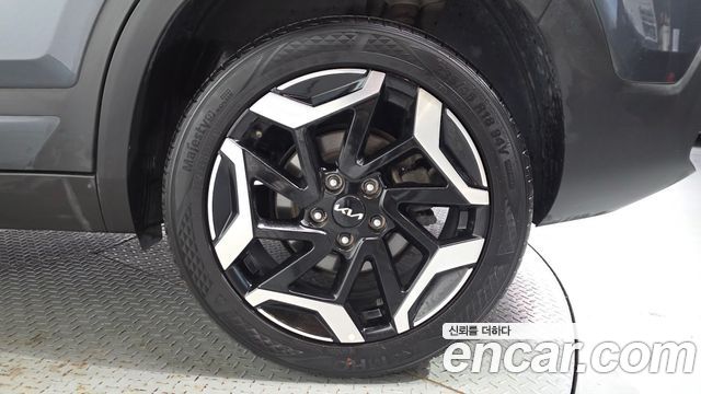 Kia Seltos Gasoline 2.0 4WD Prestige 2024 — фото 21