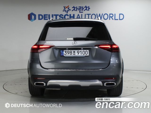 Mercedes-Benz GLE-Class (W167) GLE300d 4MATIC 2025 — фото 4
