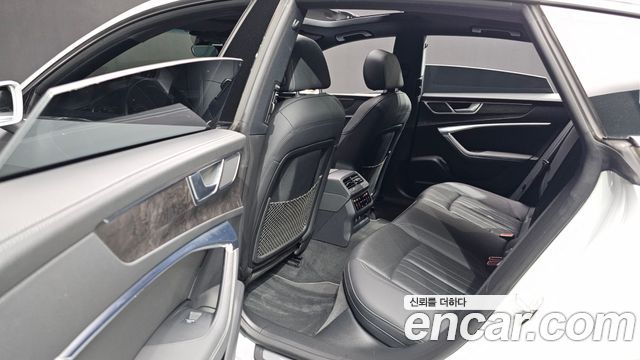 Audi A7 (4K) 45 TDI Quattro Premium 2021 — фото 12