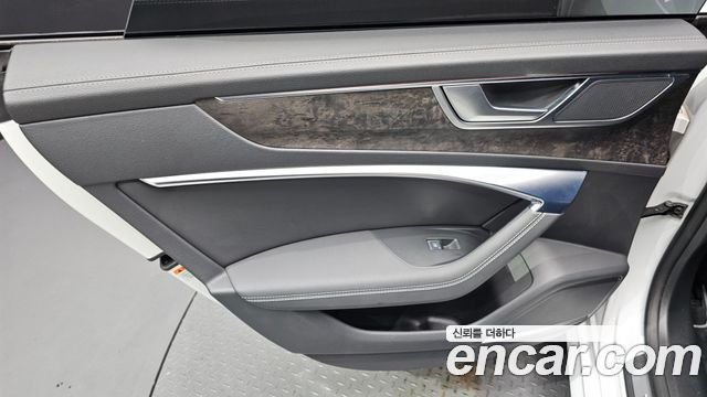 Audi A7 (4K) 45 TDI Quattro Premium 2021 — фото 25
