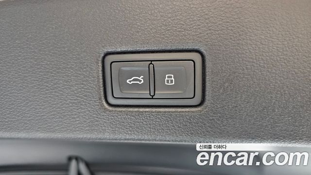 Audi A7 (4K) 45 TDI Quattro Premium 2021 — фото 35