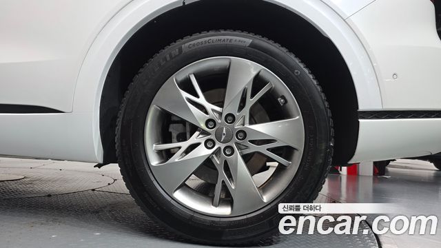 Genesis GV70 2.5T Gasoline 2WD 2022 — фото 21