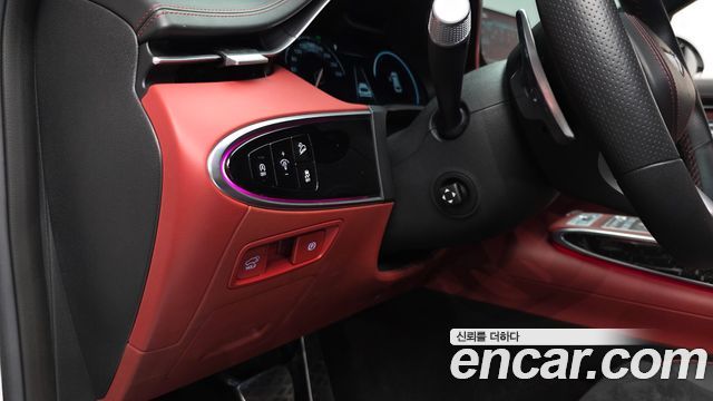 Genesis GV70 2.5T Gasoline 2WD 2022 — фото 29