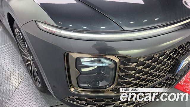 Hyundai Grandeur (GN7) 2,5 Gasoline 2WD Calligraphy 2023 — фото 22