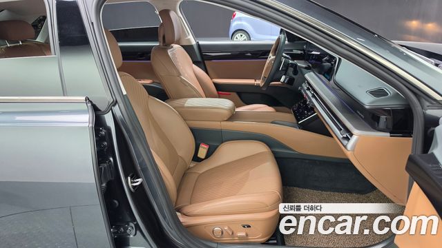 Hyundai Grandeur (GN7) 2,5 Gasoline 2WD Calligraphy 2023 — фото 26