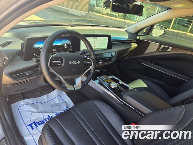 Kia K8 2.5 Gasoline 2WD Noblesse Light 2022 — фото 16