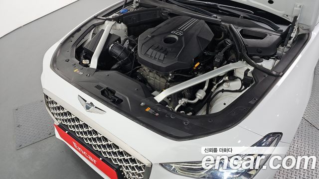 Genesis G70 2.0T Advanced 2018 — фото 6
