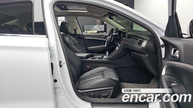 Genesis G70 2.0T Advanced 2018 — фото 26