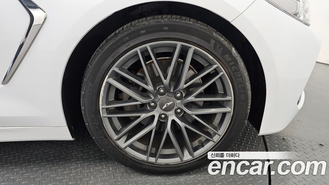 Genesis G70 2.0T Advanced 2018 — фото 37