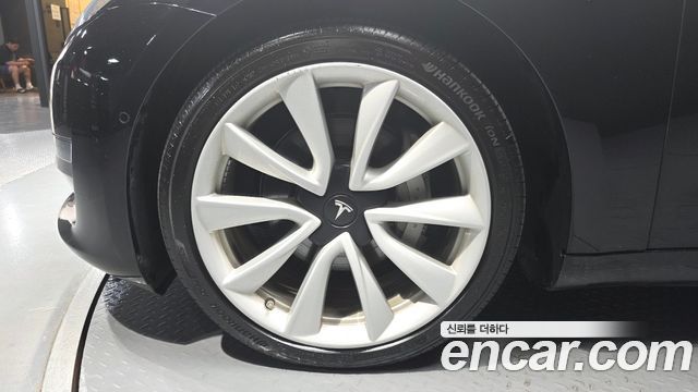 Tesla Model 3 Long Range AWD 2020 — фото 5