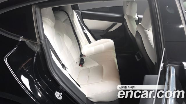 Tesla Model 3 Long Range AWD 2020 — фото 16