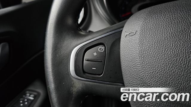 Renault Korea QM3 RE 2019 — фото 17
