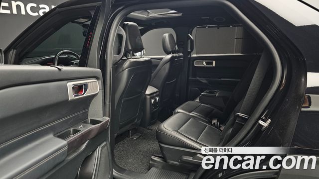 Ford Explorer (VI) 2.3 LimIted 4WD 2020 — фото 26
