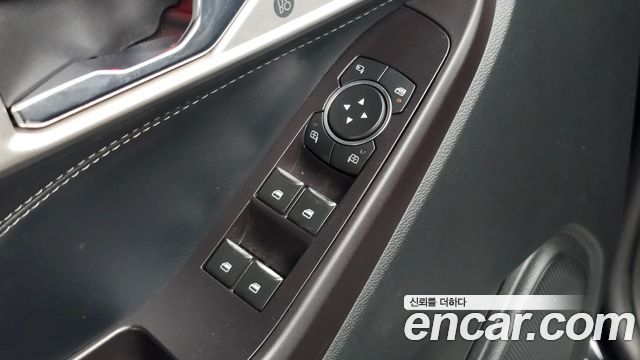 Ford Explorer (VI) 2.3 LimIted 4WD 2020 — фото 31