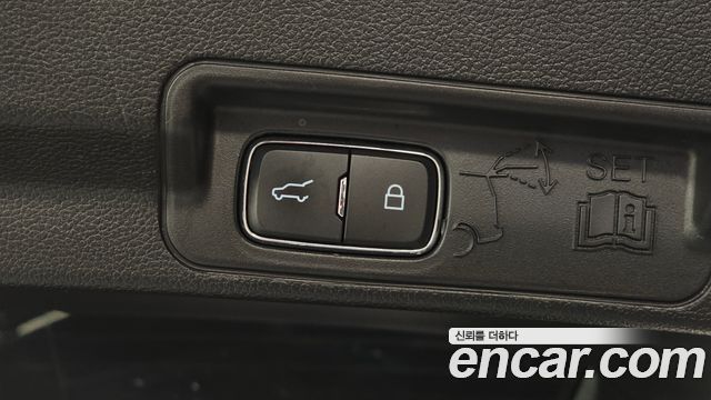 Ford Explorer (VI) 2.3 LimIted 4WD 2020 — фото 36