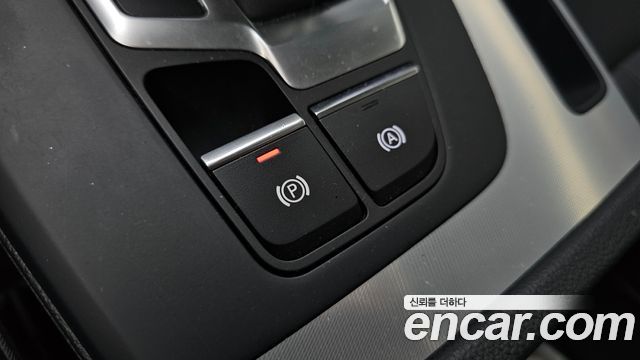 Audi Q5 (FY) 40 TDI Quattro 2021 — фото 16