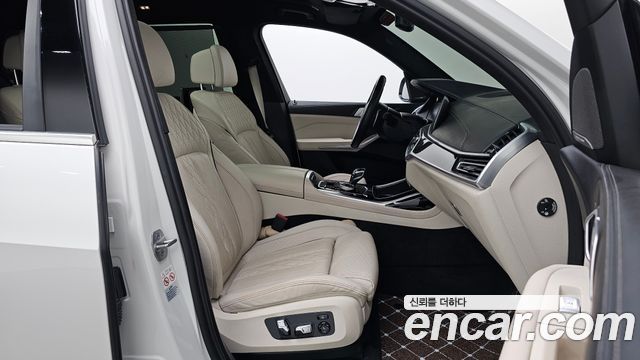 BMW X7 (G07) M50i 6STR 2022 — фото 11