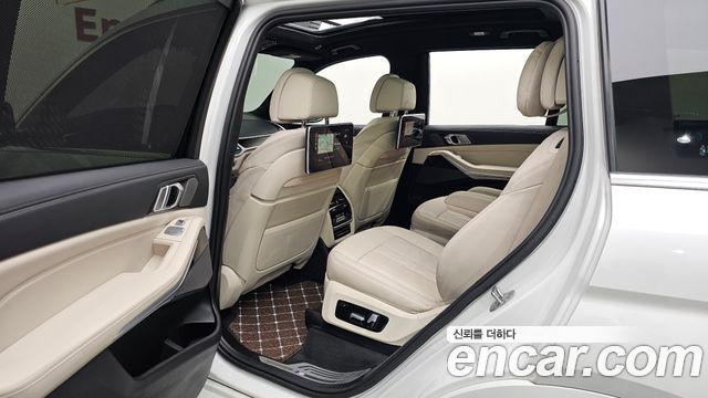 BMW X7 (G07) M50i 6STR 2022 — фото 26