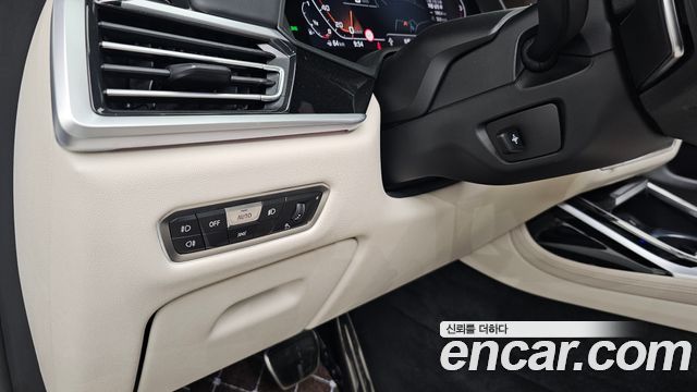 BMW X7 (G07) M50i 6STR 2022 — фото 28