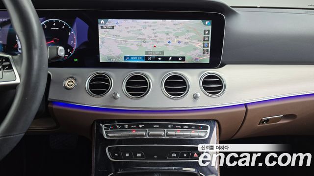 Mercedes-Benz E-Class (W213) E250 Avantgarde 2021 — фото 12