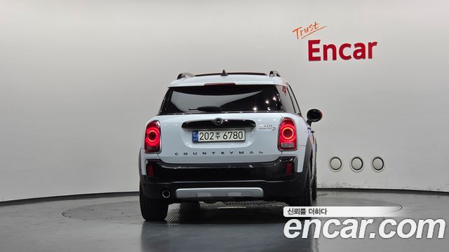 MINI Cooper D Countryman ALL4 Wight Edition 2nd 2019 — фото 4