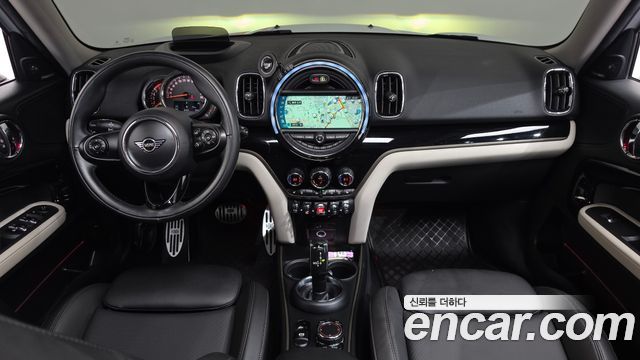 MINI Cooper D Countryman ALL4 Wight Edition 2nd 2019 — фото 7