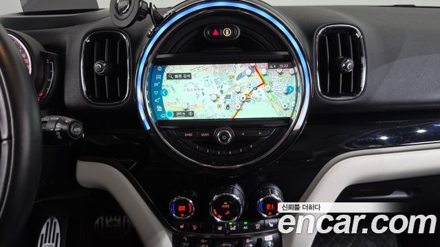 MINI Cooper D Countryman ALL4 Wight Edition 2nd 2019 — фото 13
