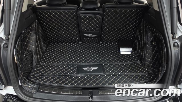 MINI Cooper D Countryman ALL4 Wight Edition 2nd 2019 — фото 20