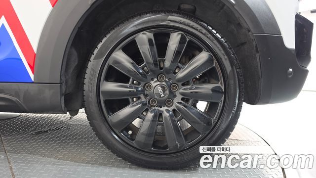MINI Cooper D Countryman ALL4 Wight Edition 2nd 2019 — фото 21