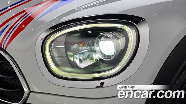 MINI Cooper D Countryman ALL4 Wight Edition 2nd 2019 — фото 22