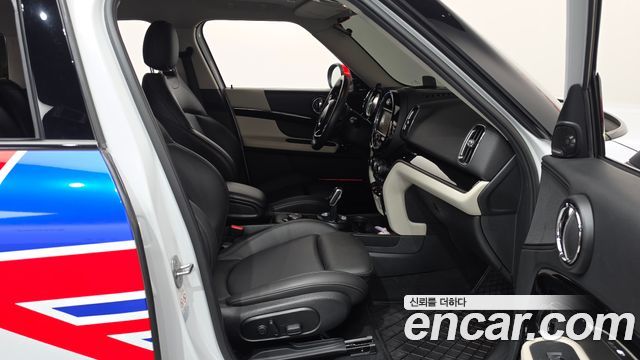 MINI Cooper D Countryman ALL4 Wight Edition 2nd 2019 — фото 26