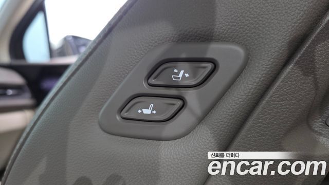 Kia Carnival (IV) Gasoline 9-Seater Signature 2023 — фото 16
