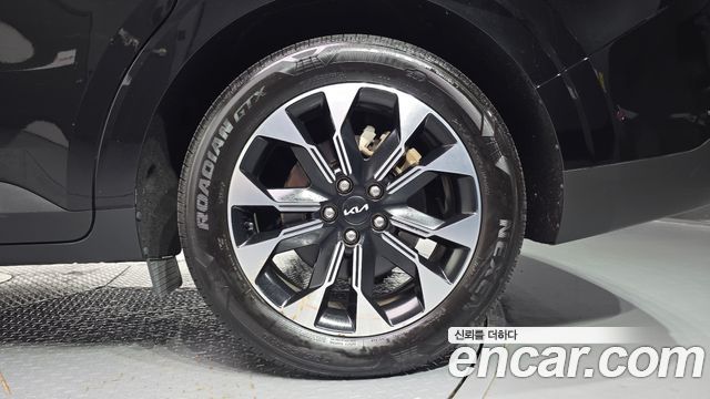 Kia Carnival (IV) Gasoline 9-Seater Signature 2023 — фото 21