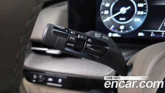 Kia Carnival (IV) Gasoline 9-Seater Signature 2023 — фото 31