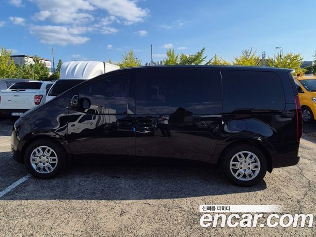 Hyundai Staria Tourer 11-Seater Modern 2023 — фото 5