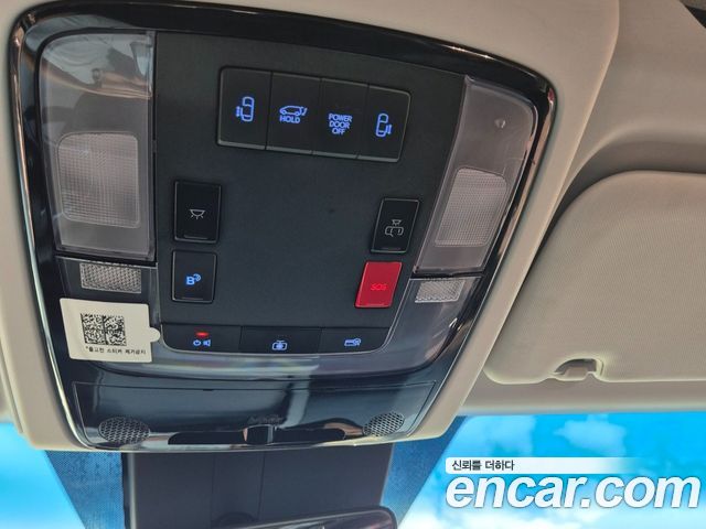 Hyundai Staria Tourer 11-Seater Modern 2023 — фото 8