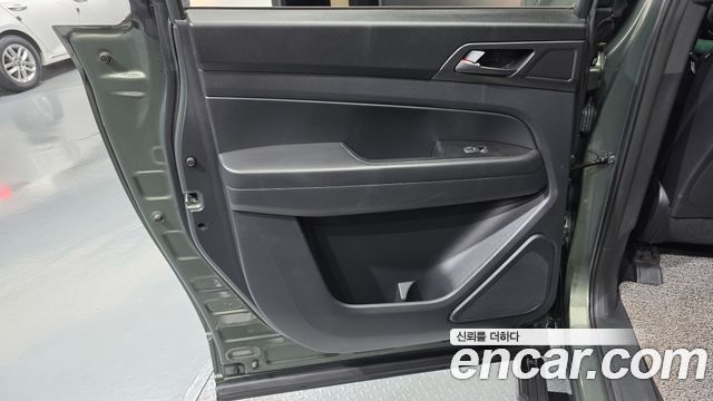 KG Mobility (SsangYong) Rexton Sports Khan Diesel 2.2 4WD Prestige 2021 — фото 25
