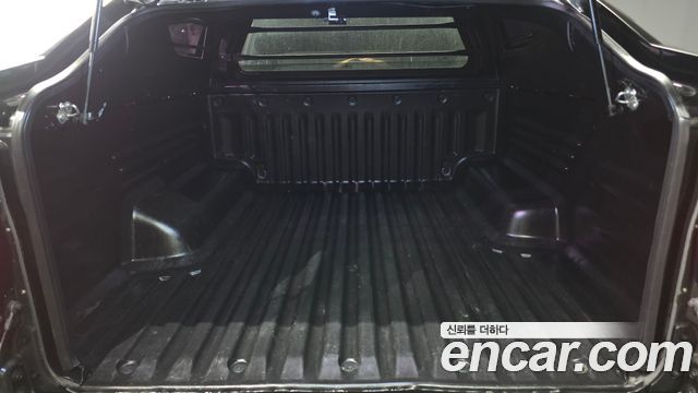 KG Mobility (SsangYong) Rexton Sports Khan Diesel 2.2 4WD Prestige 2021 — фото 32