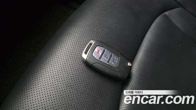 KG Mobility (SsangYong) Rexton Sports Khan Diesel 2.2 4WD Prestige 2021 — фото 34