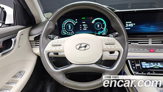 Hyundai Grandeur Hybrid (IG) Calligraphy 2023 — фото 13