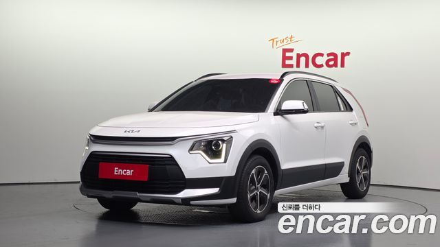 Kia Niro Prestige 2025 — фото 1