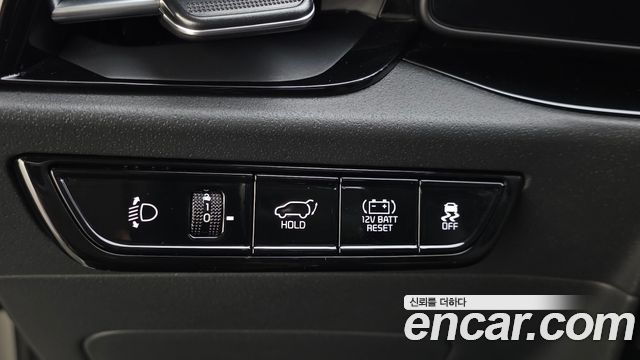 Kia Niro Prestige 2025 — фото 13