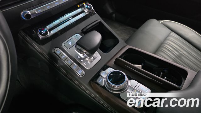 Genesis G90 3.8 AWD Premium Luxury 2022 — фото 9