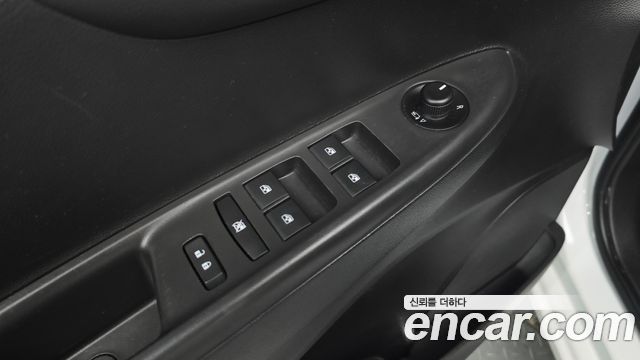 Chevrolet Spark LT 2022 — фото 35