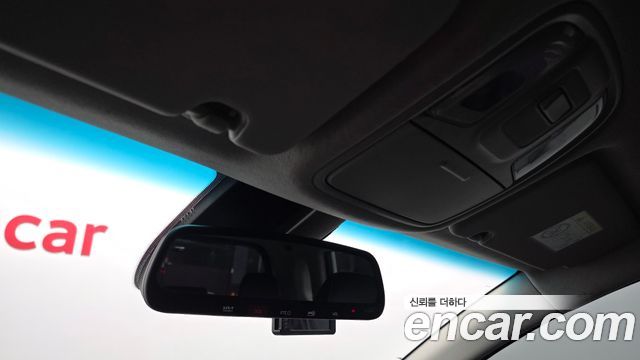 Kia Niro Plus Air 2023 — фото 17