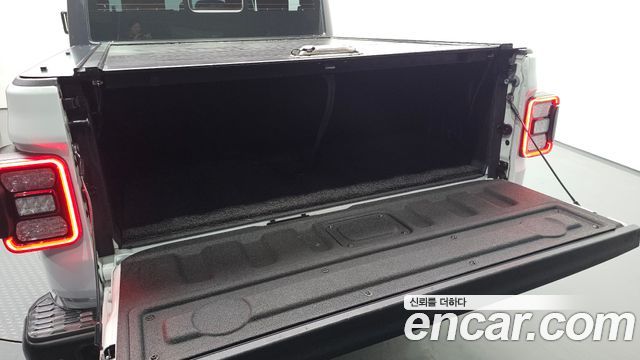 Jeep Gladiator (JT) 3.6 Rubicon 2021 — фото 20