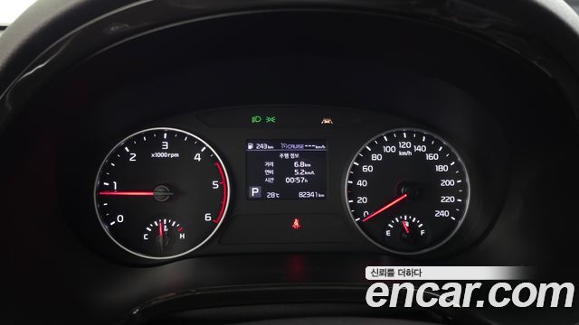 Kia Seltos Diesel 1.6 2WD Trendy 2022 — фото 8