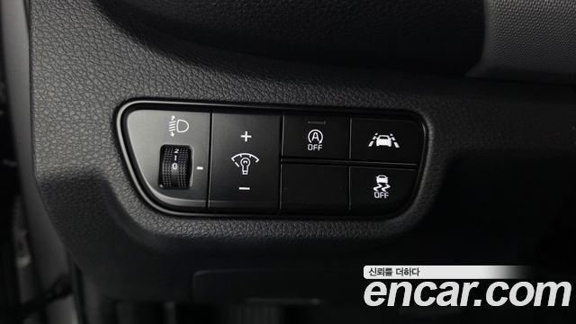 Kia Seltos Diesel 1.6 2WD Trendy 2022 — фото 19