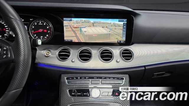 Mercedes-Benz E-Class (W213) E200 Avantgarde 2018 — фото 15