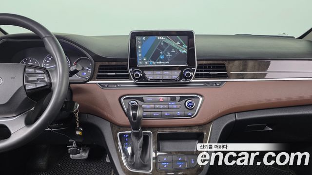 Hyundai Grand Starex 4WD Urban 9-Seater Exclusive 2019 — фото 14